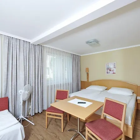 Ganslhof - Adults Only Otel